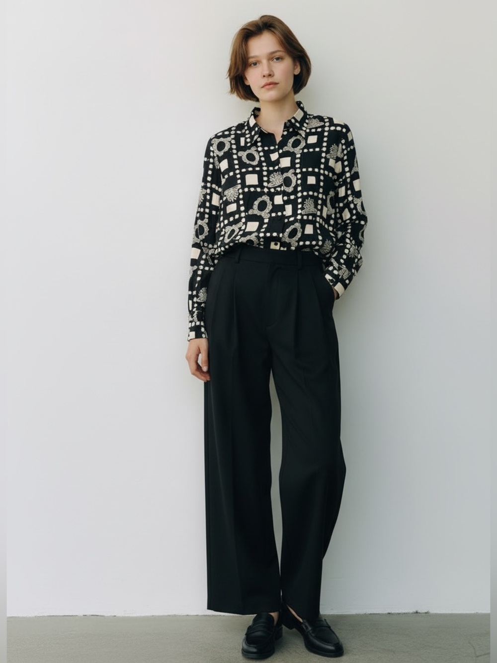 Vintage “TESS” 100% Silk Button Down Printed Blouse